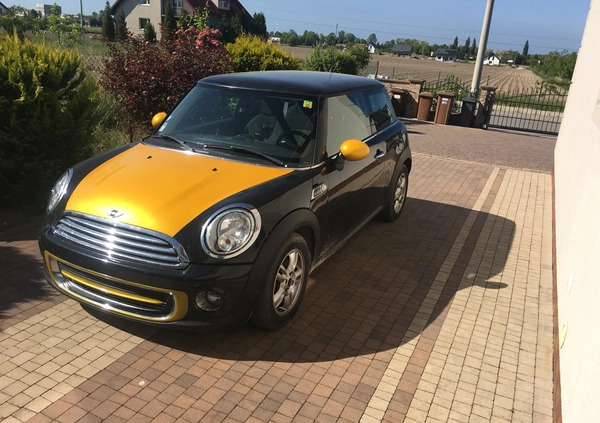 MINI ONE cena 25000 przebieg: 105000, rok produkcji 2013 z Wieluń małe 29